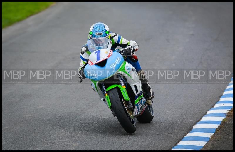 Gold Cup - Olivers Mount motorsport photography uk