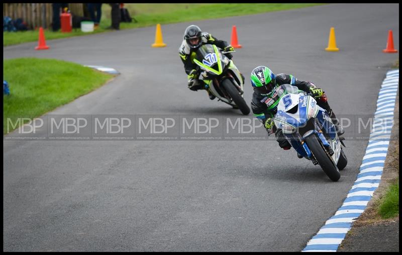 Gold Cup - Olivers Mount motorsport photography uk