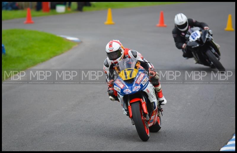 Gold Cup - Olivers Mount motorsport photography uk