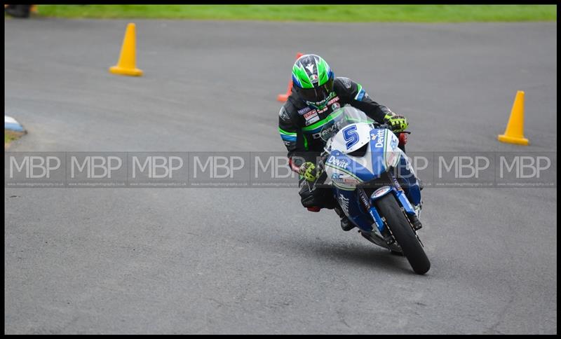 Gold Cup - Olivers Mount motorsport photography uk