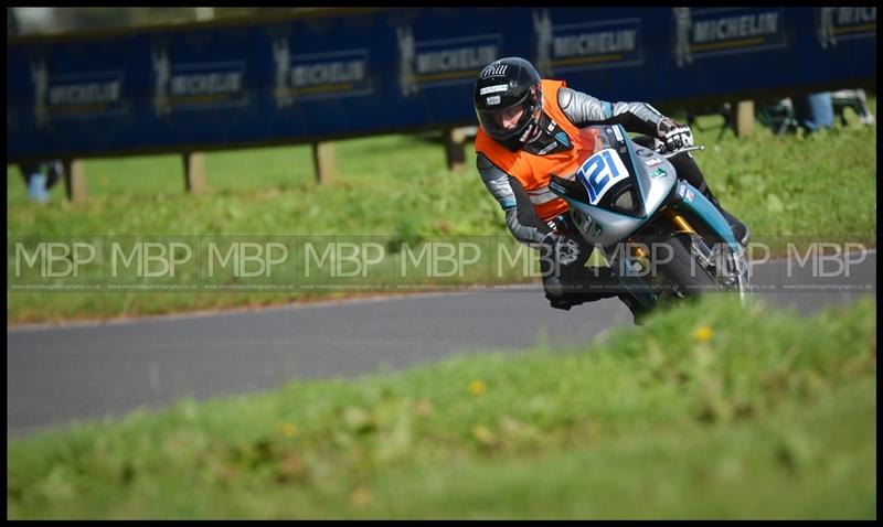 Gold Cup - Olivers Mount motorsport photography uk