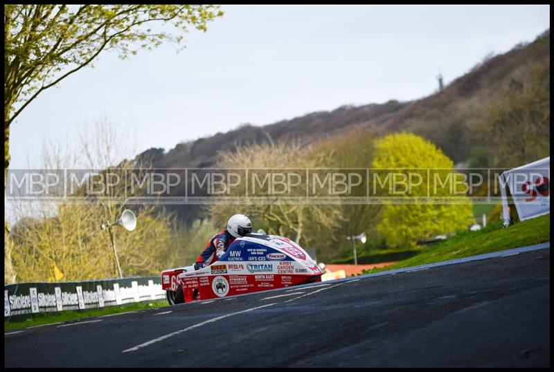 Spring Cup, Oliver's Mount motorsport photography uk