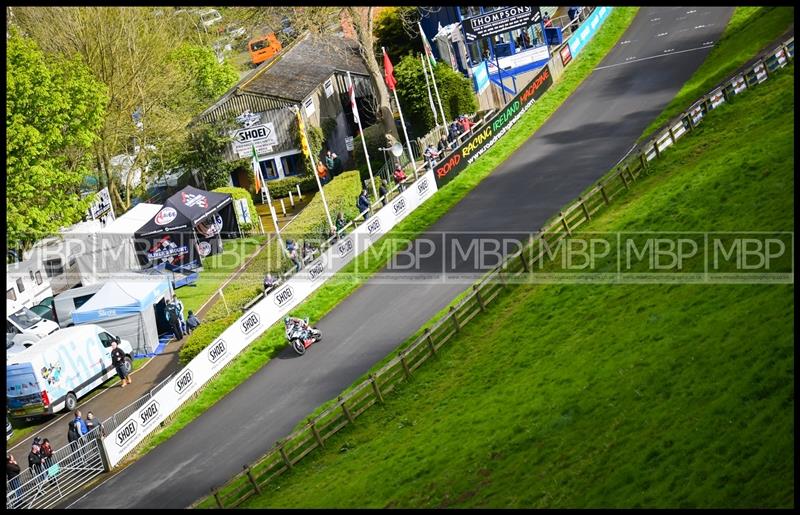 Spring Cup, Oliver's Mount motorsport photography uk