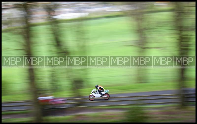 Spring Cup, Oliver's Mount motorsport photography uk