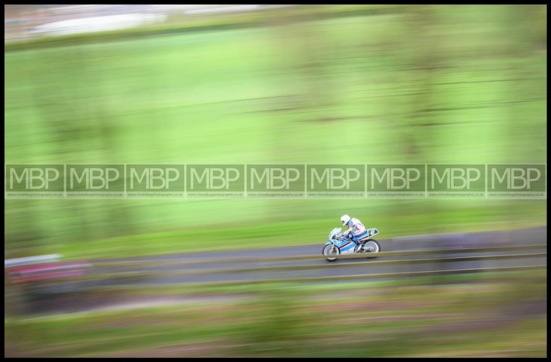 Spring Cup, Oliver's Mount motorsport photography uk