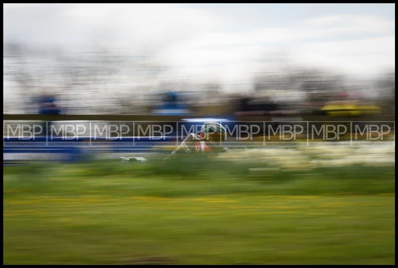 Spring Cup, Oliver's Mount motorsport photography uk