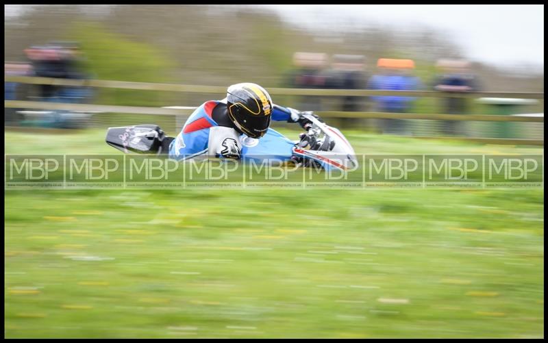 Spring Cup, Oliver's Mount motorsport photography uk