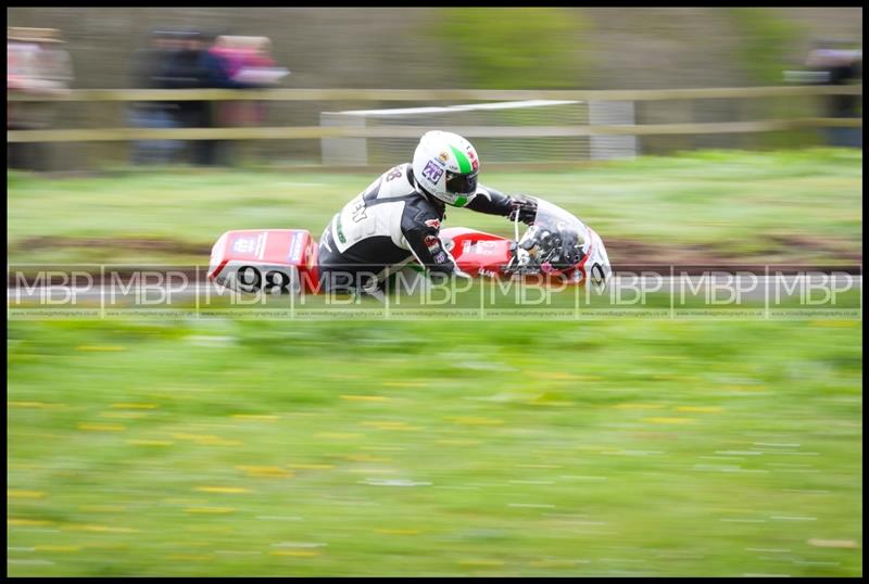 Spring Cup, Oliver's Mount motorsport photography uk