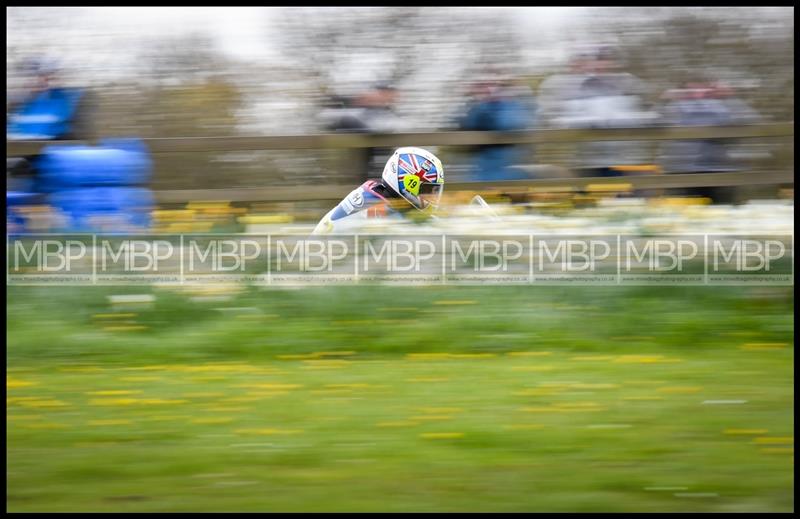 Spring Cup, Oliver's Mount motorsport photography uk