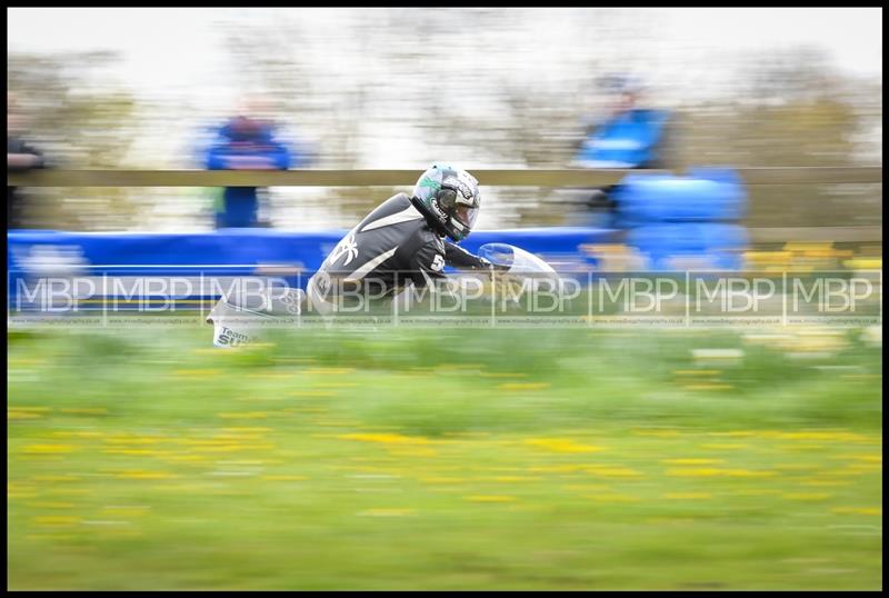 Spring Cup, Oliver's Mount motorsport photography uk