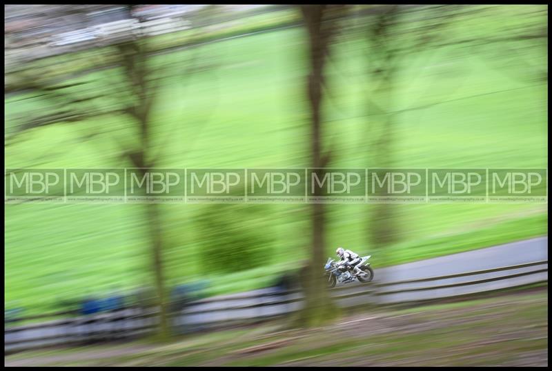 Spring Cup, Oliver's Mount motorsport photography uk