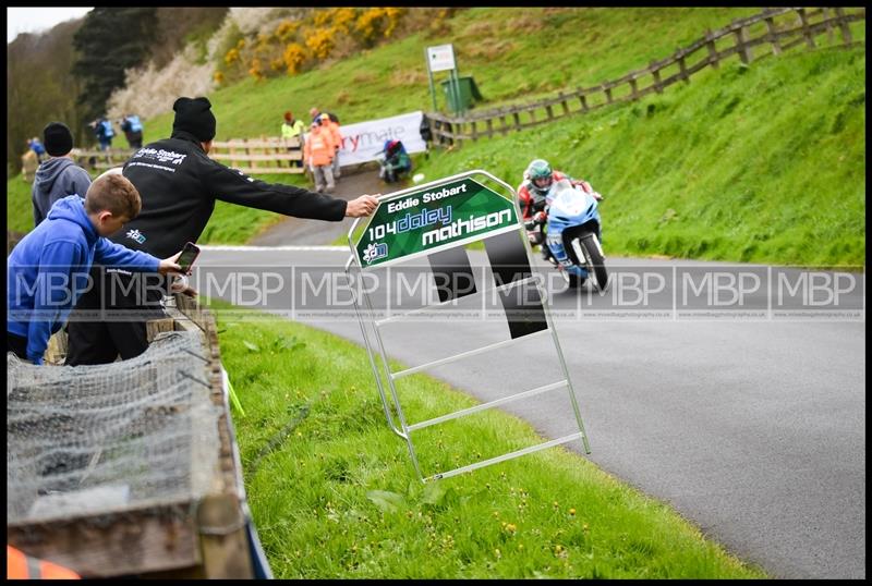 Spring Cup, Oliver's Mount motorsport photography uk