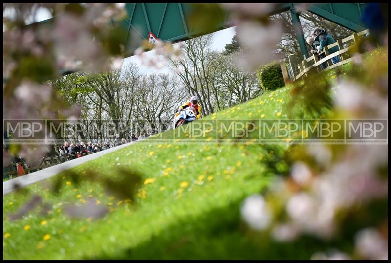 Spring Cup, Oliver's Mount motorsport photography uk