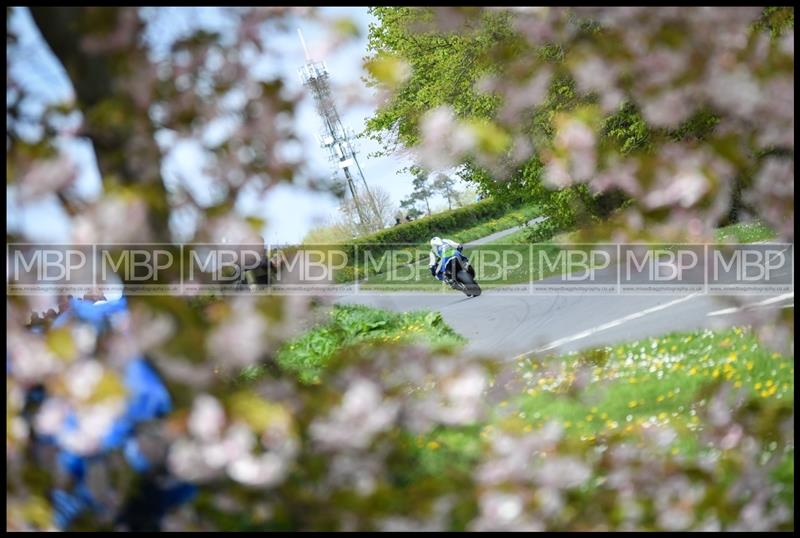 Spring Cup, Oliver's Mount motorsport photography uk