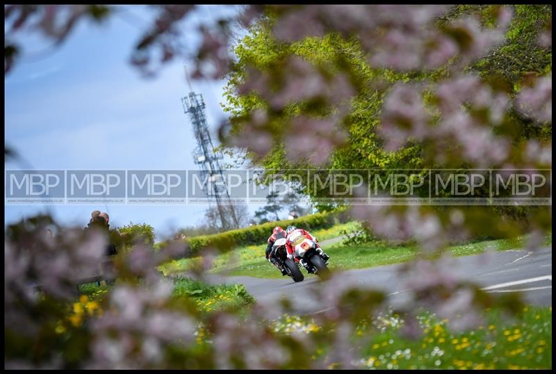 Spring Cup, Oliver's Mount motorsport photography uk