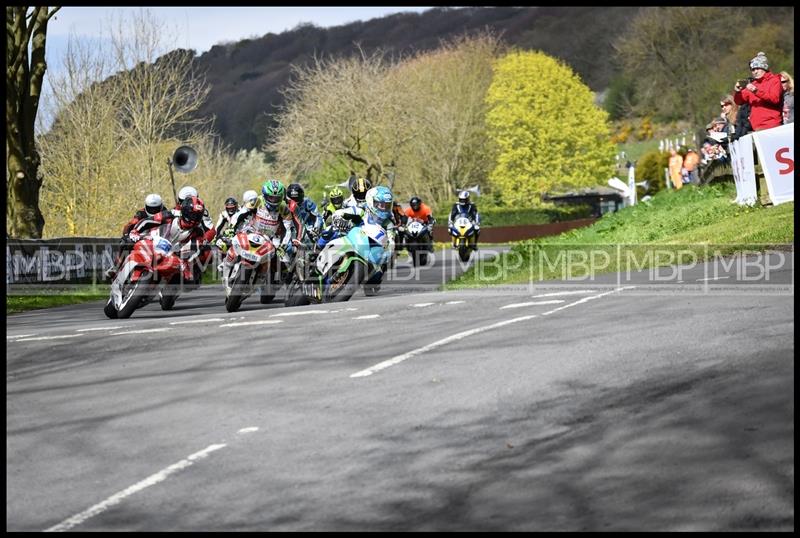 Spring Cup, Oliver's Mount motorsport photography uk