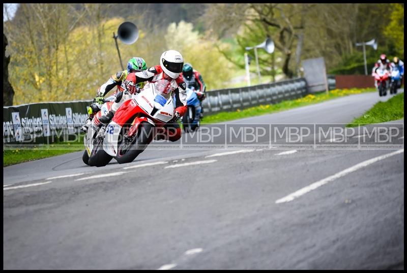 Spring Cup, Oliver's Mount motorsport photography uk