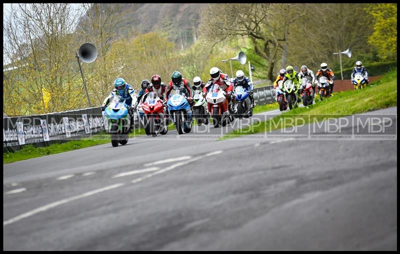 Spring Cup, Oliver's Mount motorsport photography uk