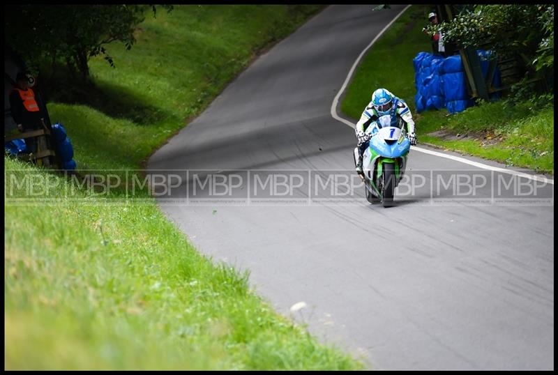 Cock O'The North, Oliver's Mount motorsport photography uk