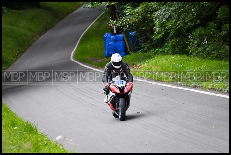 Cock O'The North, Oliver's Mount motorsport photography uk