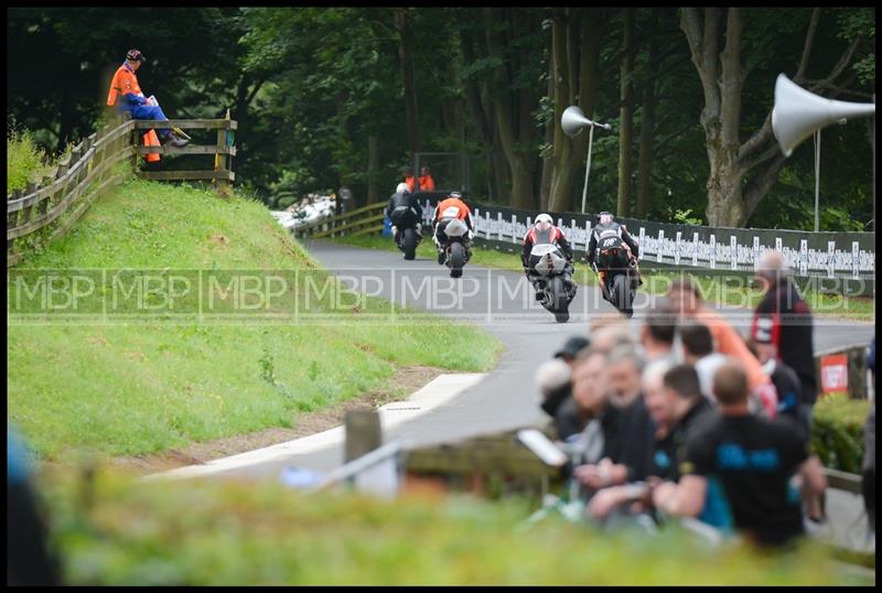 Cock O'The North, Oliver's Mount motorsport photography uk