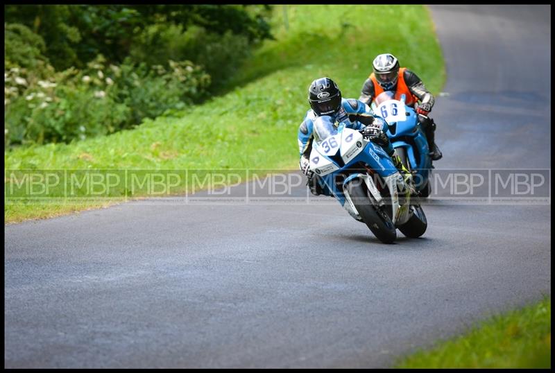 Cock O'The North, Oliver's Mount motorsport photography uk