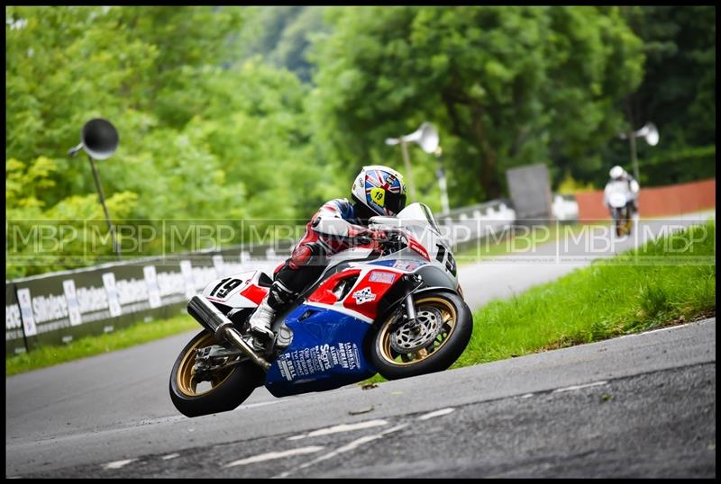 Cock O'The North, Oliver's Mount motorsport photography uk