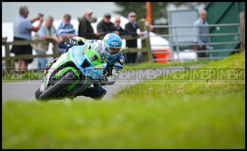 Cock O'The North, Oliver's Mount motorsport photography uk