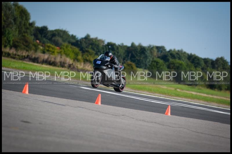 Straightliners Top Speed event motorsport photography uk