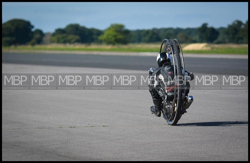 Straightliners Top Speed event motorsport photography uk