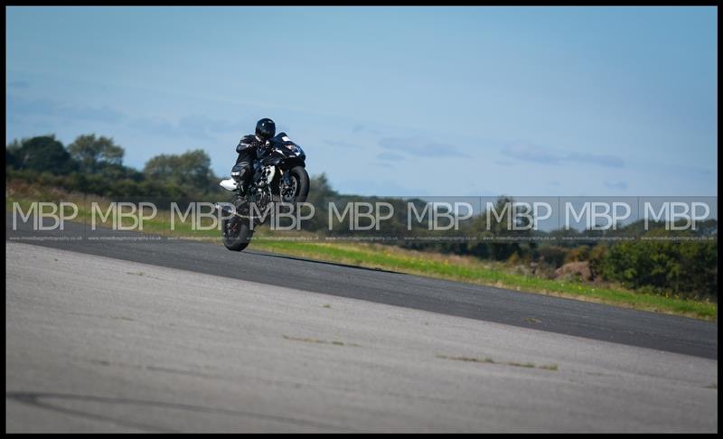 Straightliners Top Speed event motorsport photography uk