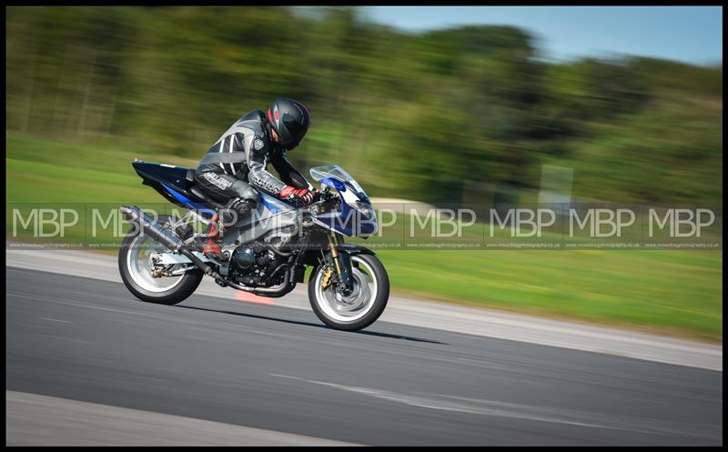 Straightliners Top Speed event motorsport photography uk