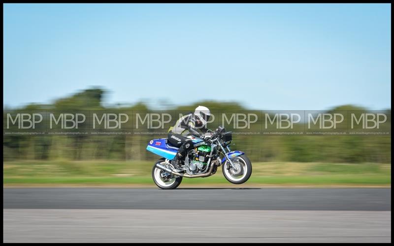 Straightliners Top Speed event motorsport photography uk