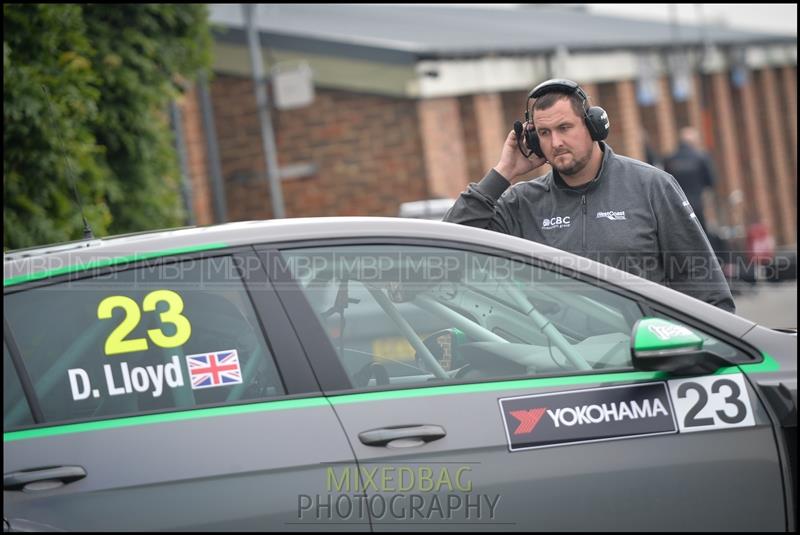 TCR UK, Croft Circuit motorsport photography uk