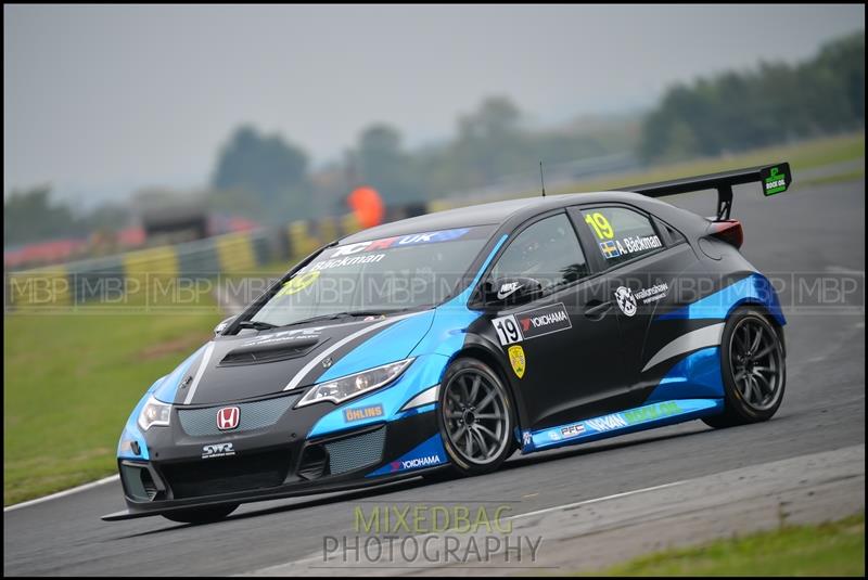 TCR UK, Croft Circuit motorsport photography uk