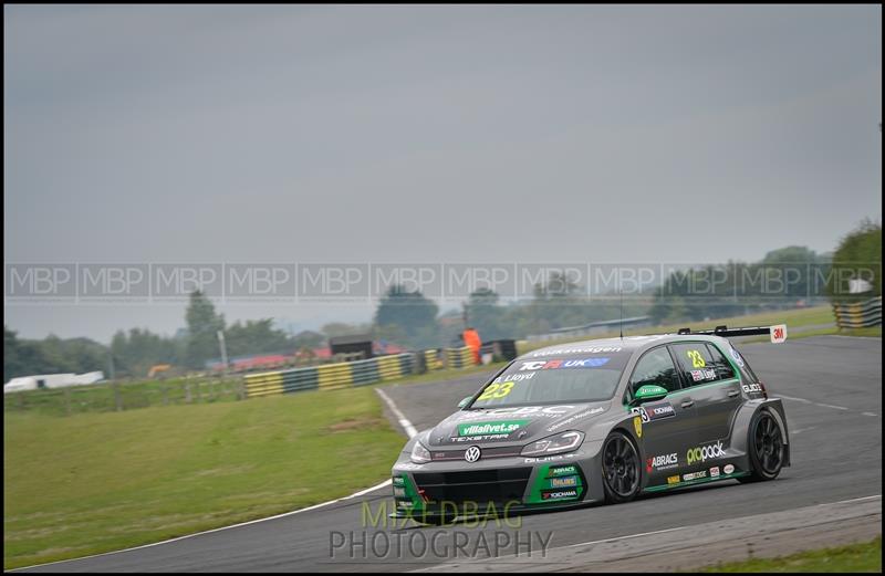 TCR UK, Croft Circuit motorsport photography uk