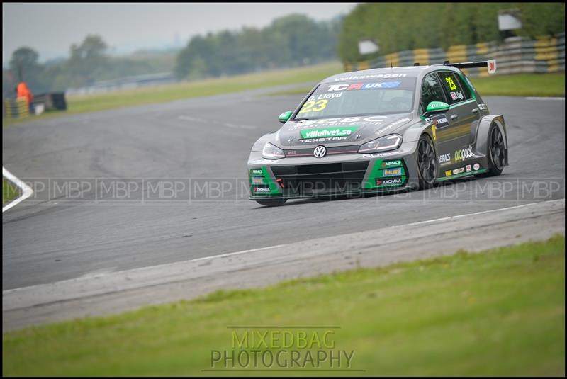 TCR UK, Croft Circuit motorsport photography uk