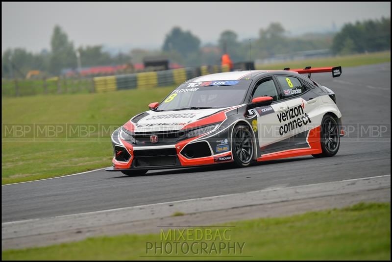 TCR UK, Croft Circuit motorsport photography uk