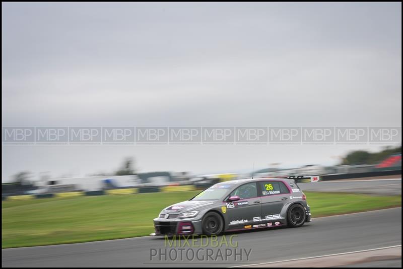 TCR UK, Croft Circuit motorsport photography uk