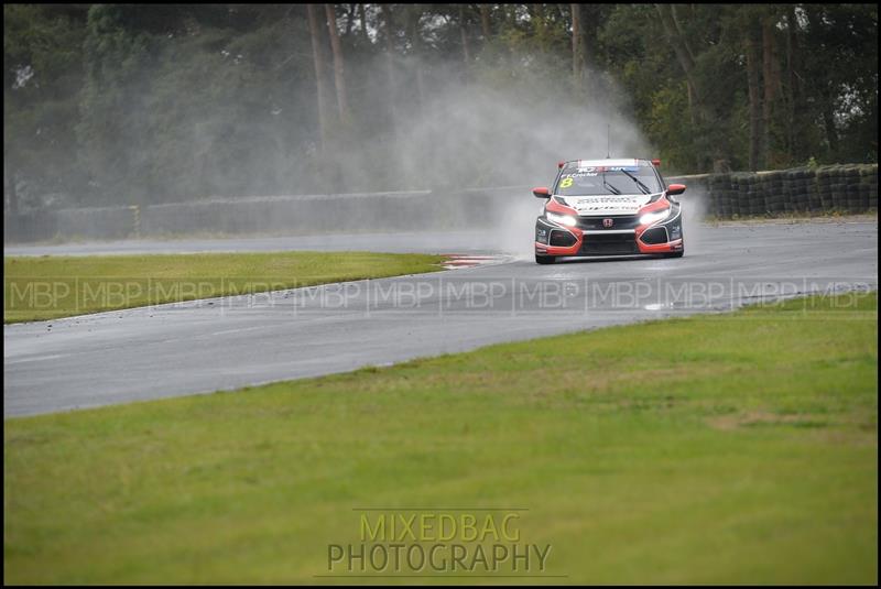 TCR UK, Croft Circuit motorsport photography uk