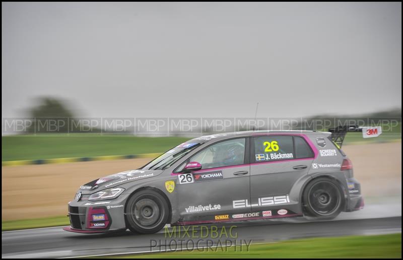 TCR UK, Croft Circuit motorsport photography uk