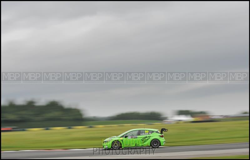 TCR UK, Croft Circuit motorsport photography uk