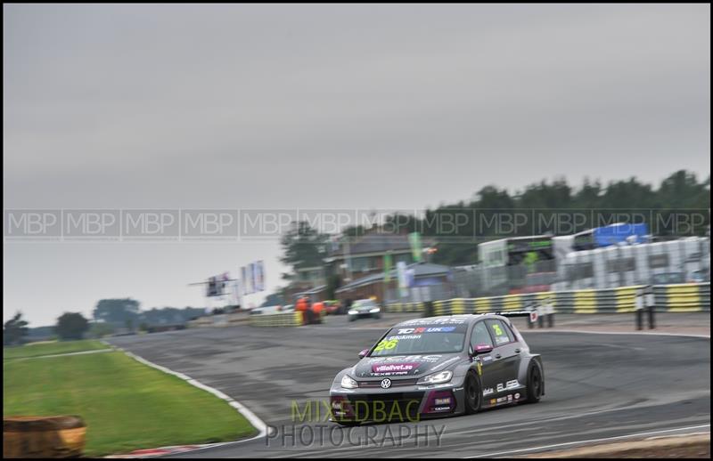 TCR UK, Croft Circuit motorsport photography uk