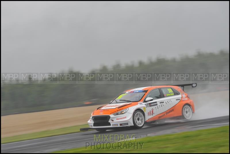 TCR UK, Croft Circuit motorsport photography uk