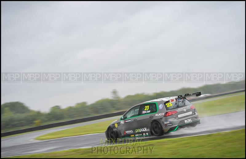 TCR UK, Croft Circuit motorsport photography uk