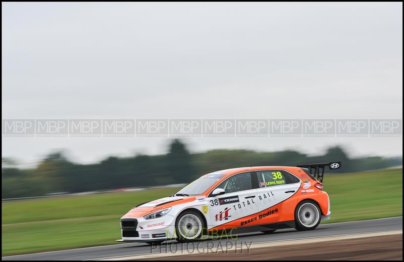 TCR UK, Croft Circuit motorsport photography uk