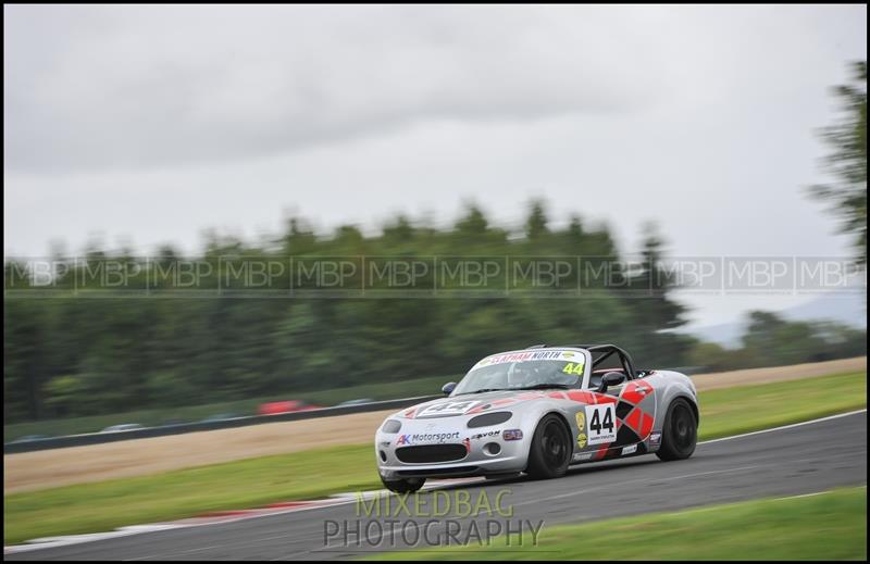 TCR UK, Croft Circuit motorsport photography uk