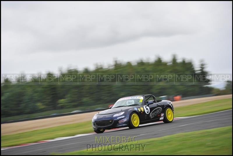 TCR UK, Croft Circuit motorsport photography uk