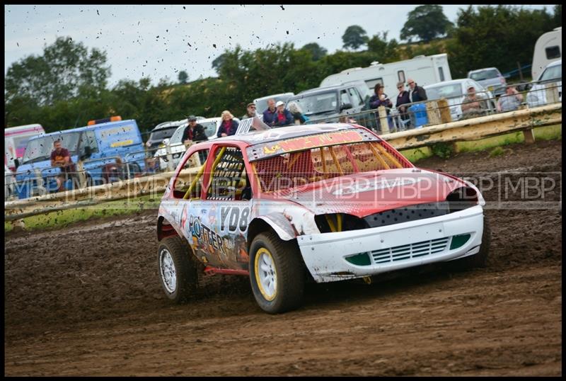 Triple Crown Challenge R2, YD Autograss motorsport photography uk