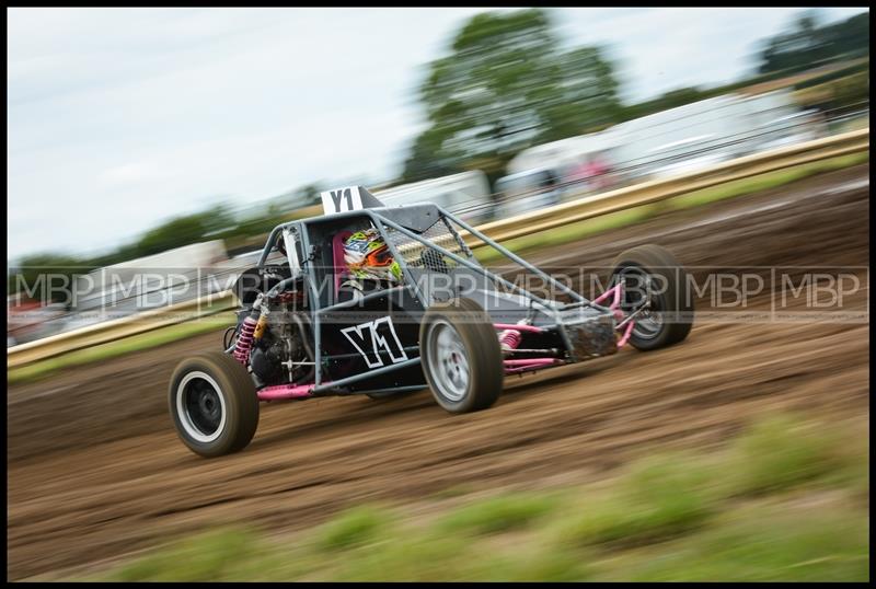 Triple Crown Challenge R2, YD Autograss motorsport photography uk